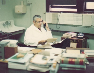 nowell in a lab in 1970